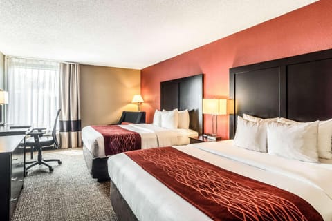 Comfort Inn Convention Center-Chicago O’hare Airport Hotel in Rosemont
