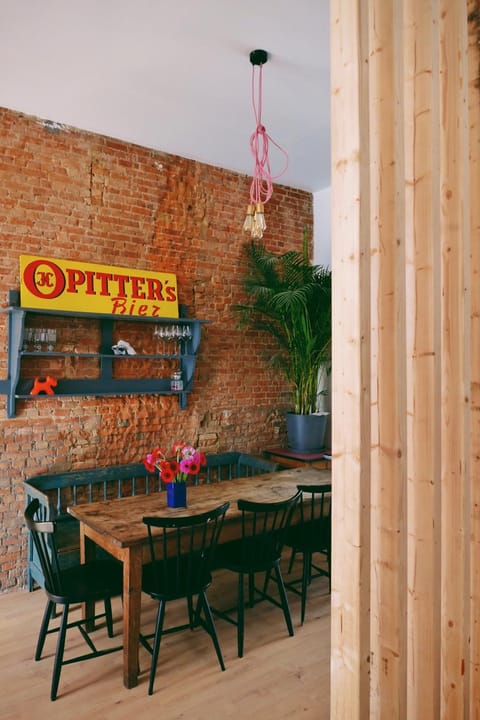 Dining area, On site