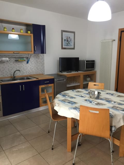 LA CASA DELLE CONCHIGLIE ombrellone, parcheggio e uso di biciclette gratis Apartment in Rimini