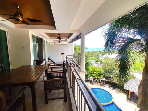 Balcony/Terrace, Pool view