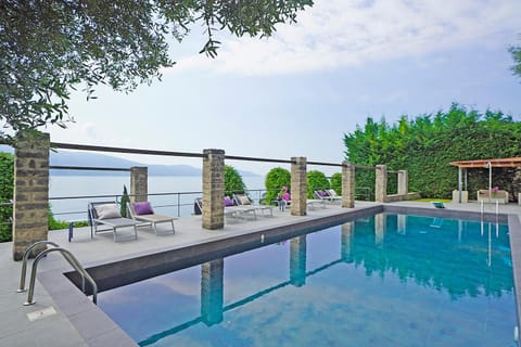 Villa Rachele: stunning luxury villa in centre Gargnano with private pool and breathtaking views Villa in Gargnano