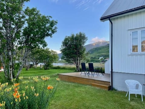 Patio, Garden, Garden view