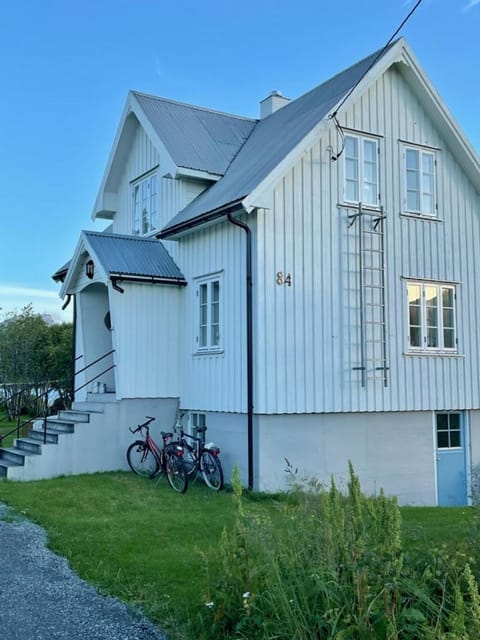 Fredvang holiday house, Lofoten House in Lofoten