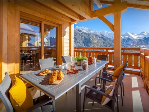 Day, Natural landscape, Winter, View (from property/room), Balcony/Terrace, Mountain view