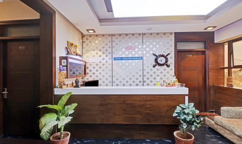 Treebo Trend RJ Residency Hotel in Mysuru