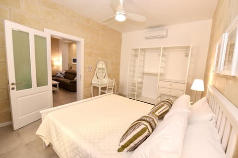 Luxury Maisonette Condominio in Malta