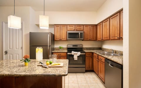 Kitchen or kitchenette, Kitchen or kitchenette, dishwasher, minibar, pet friendly, stove, kitchen