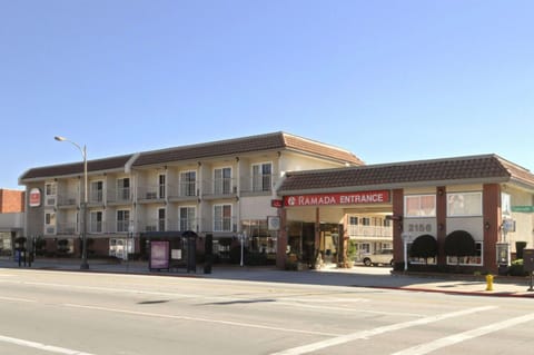 Property building, On site