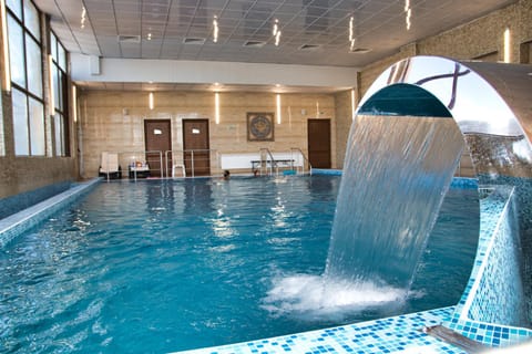 Hot Spring Bath, Spa and wellness centre/facilities