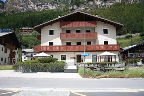 Casa Martinelli Holiday Home Appartamento in Canton of Grisons