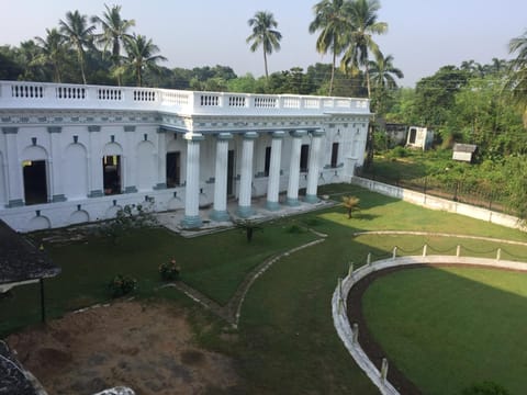 COSSIMBAZAR PALACE OF THE ROYS ( RAJBARI) Hotel in West Bengal