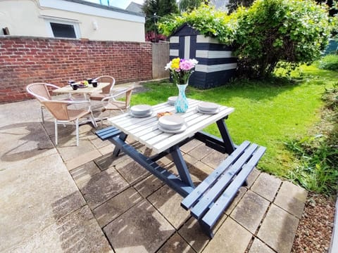 Epicsa - 3 Bedroom Family & Corporate Stay, Garden and FREE parking House in Cambridge