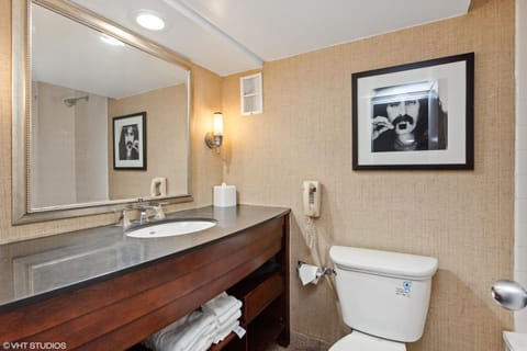 Comfort Inn & Suites Baltimore Inner Harbor Hotel in Baltimore