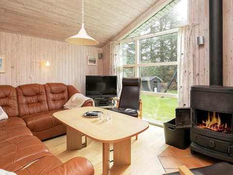 8 person holiday home in Hj rring House in Lønstrup