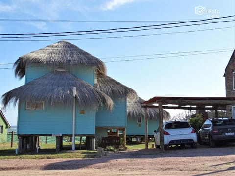 Palapas al mar House in Rocha Department, Uruguay