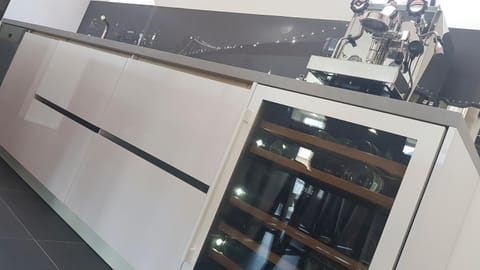 Kitchen or kitchenette, Decorative detail