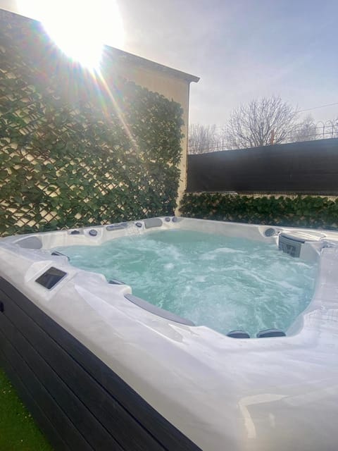 Hot Tub
