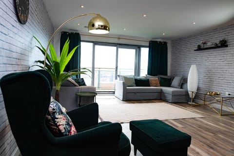 Paramount Views Apartamento in Swindon