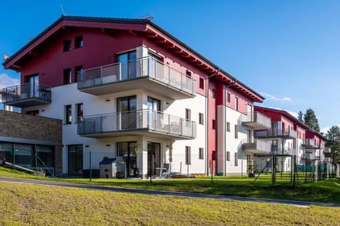 Property building, Balcony/Terrace