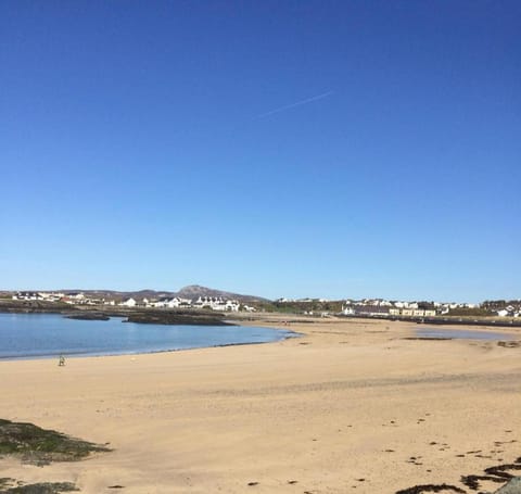 Bay View Apartment - Trearddur Bay Apartamento in Trearddur Bay