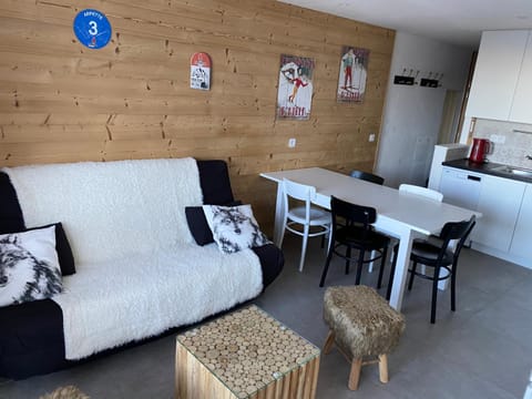 Plagne Centre - Immeuble Le Mustag - Wifi Condo in Mâcot-la-Plagne