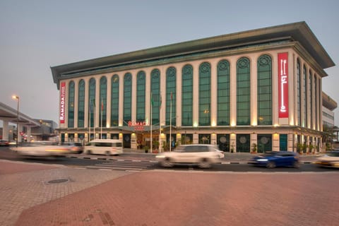 Property building, Facade/entrance