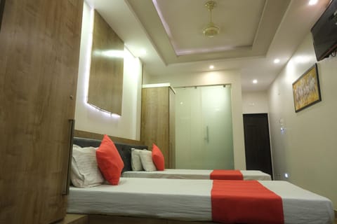 HOTEL CENTRE POINT Hotel in Gujarat