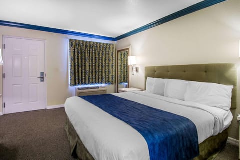 Quality Inn Clermont West Kissimmee Hotel in Four Corners
