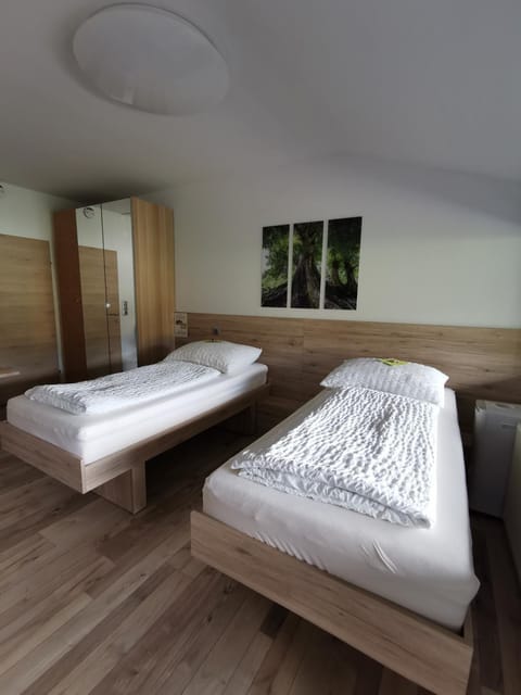 Appartement mit Doppelbett oder 2 Einzelbetten Condominio in Bad Aussee