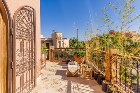 Property building, Balcony/Terrace