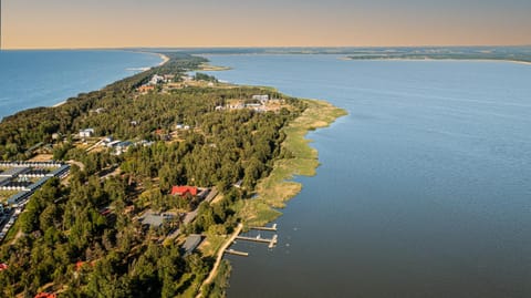 Day, Natural landscape, Bird's eye view, Lake view, Sea view