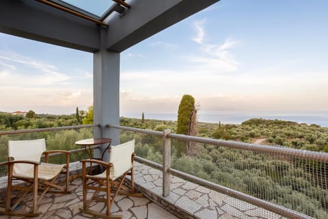 Natural landscape, View (from property/room), Balcony/Terrace, Sea view