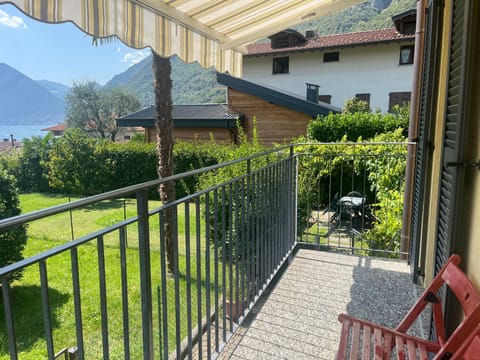 Balcony/Terrace, Garden view