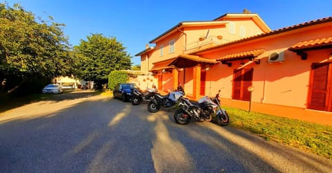 Villa Etruria Guest House Übernachtung mit Frühstück in Pitigliano