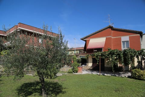 Property building, Garden