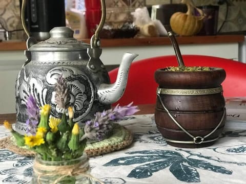 Coffee/tea facilities, Decorative detail