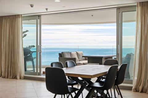 Dining area, Sea view