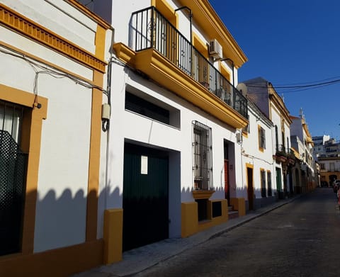 Apartamento con garaje en centro histórico!! Copropriété in Jerez de la Frontera