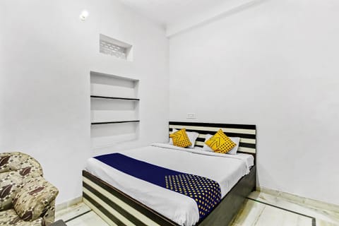 OYO Flagship Shri Ganesh Guest House Hotel in Jaipur