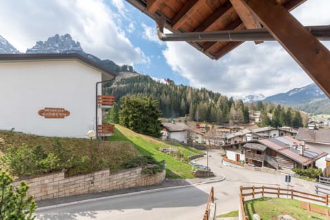 Casa Fave' Apartment in Pozza di Fassa