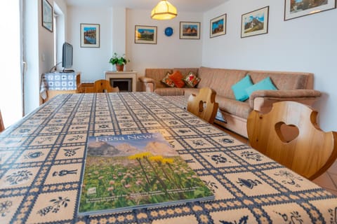 Casa Fave' Apartment in Pozza di Fassa