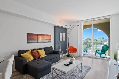 Luxury Near The Beach! Beach Pass Included! Maison in Boynton Beach