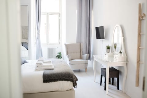 White Fanti Apartment Apartment in Rome
