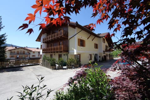 Garni Manuela Hotel in Cavalese