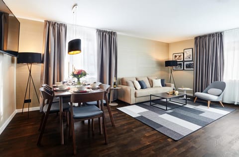 Living room, Seating area, Dining area