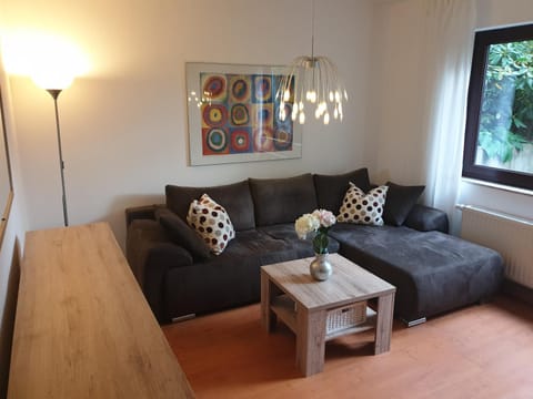 Andinas Ferienwohnung in ruhiger Lage direkt am Wald Apartment in Siegen