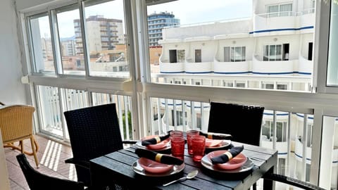 BONAIRE CELESTE 11 - Frente a la playa - Solo Familias Apartment in Safor