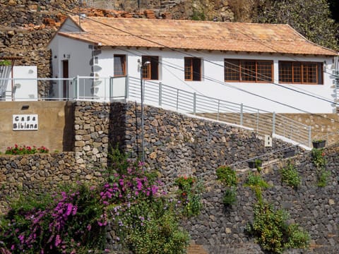 CASA BIBIANA CON ESPECTACULARES VISTAS Chalet in La Gomera