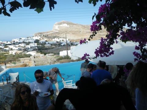 Ampelos Hotel in Folegandros Municipality