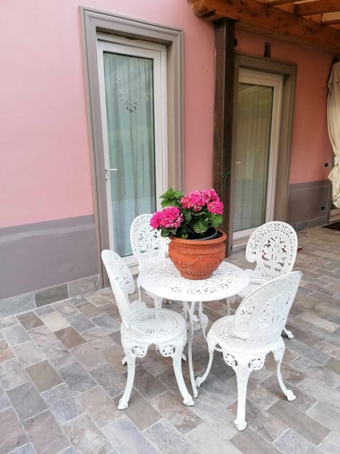 B&B La Rosa Nel Verde Bed and Breakfast in Lucca